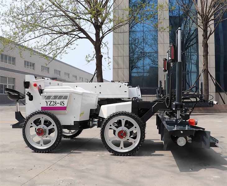 Four-Wheel Lightweight and Fast Self-Leveling Laser Screed